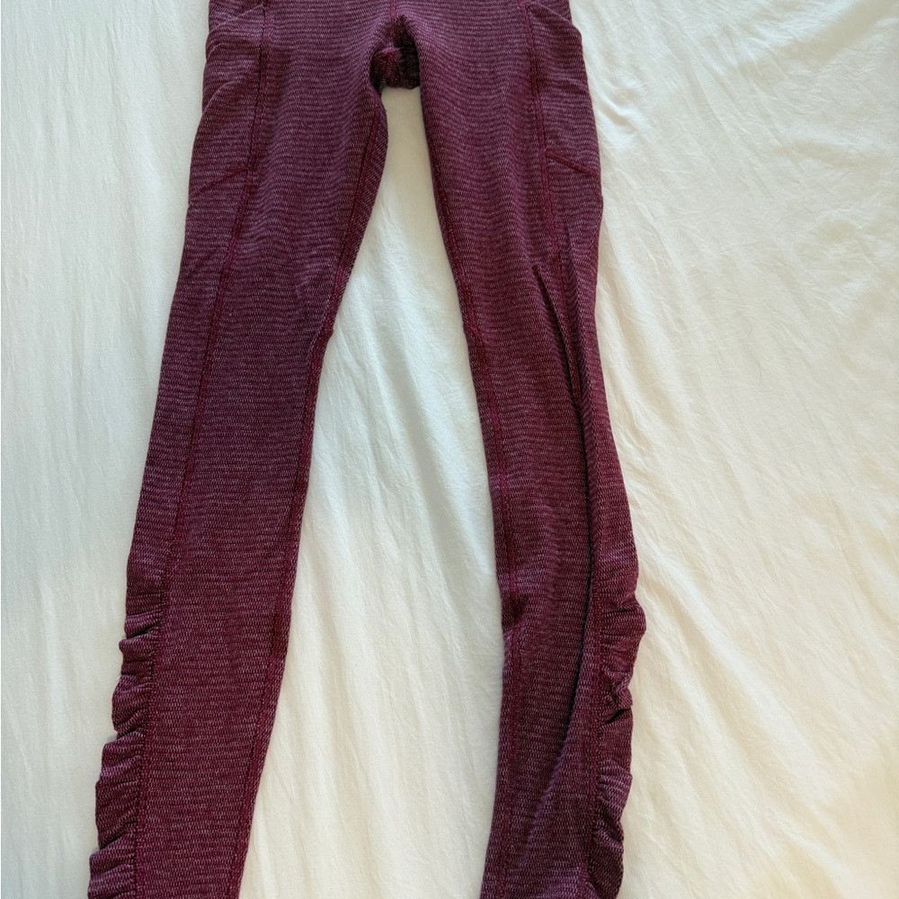 Lululemon maroon leggings
